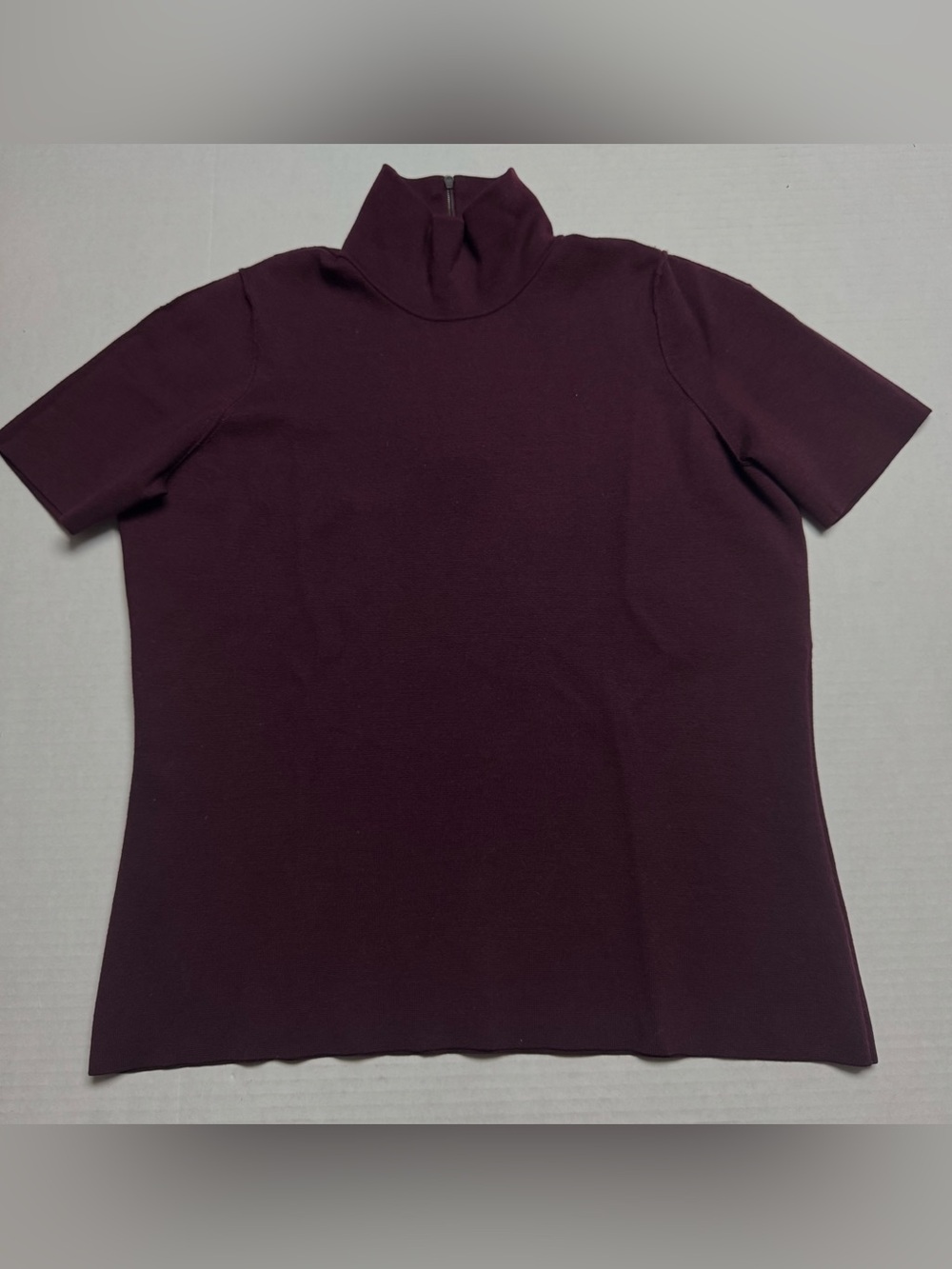 Akris Punto Short Sleeve Mock Neck Sweater In Burgundy Wool Size: 16